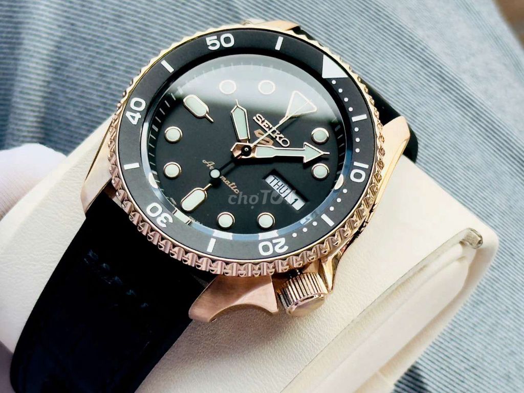 Đồng hồ đeo tay Seiko SRPD76K1 42mm. Mua bán Đồng hồ tại Thành phố Bà Rịa Bà Rịa - Vũng Tàu được đăng bởi Lorencia Xách Tay hình 6