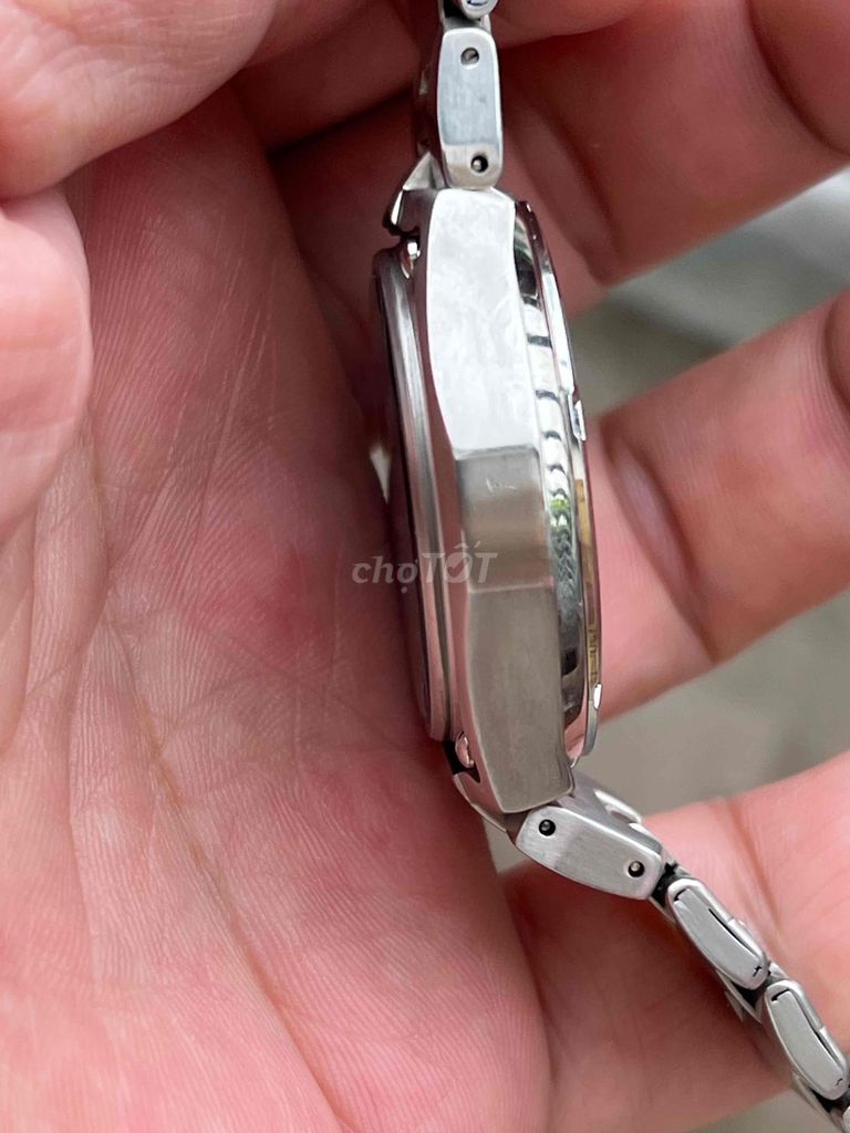 Đồng hồ nam TITANIUM có đèn sáng hai màu. Mua bán Đồng hồ tại Huyện Đông Hưng Thái Bình được đăng bởi Nguyễn Hữu Cường hình 4