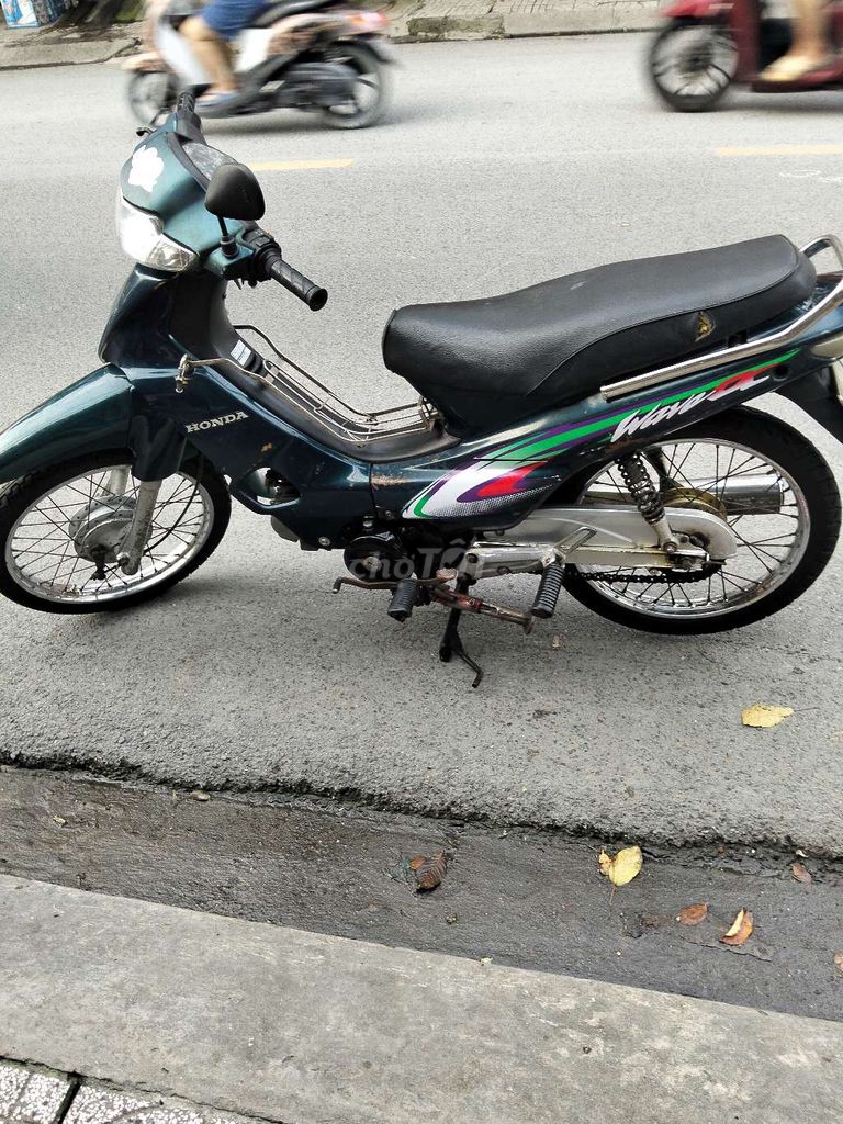 Wave alpha liên doanh bstp máy móc êm ru. Mua bán Xe máy tại Quận 12 Tp Hồ Chí Minh được đăng bởi Tien Dinh hình 3