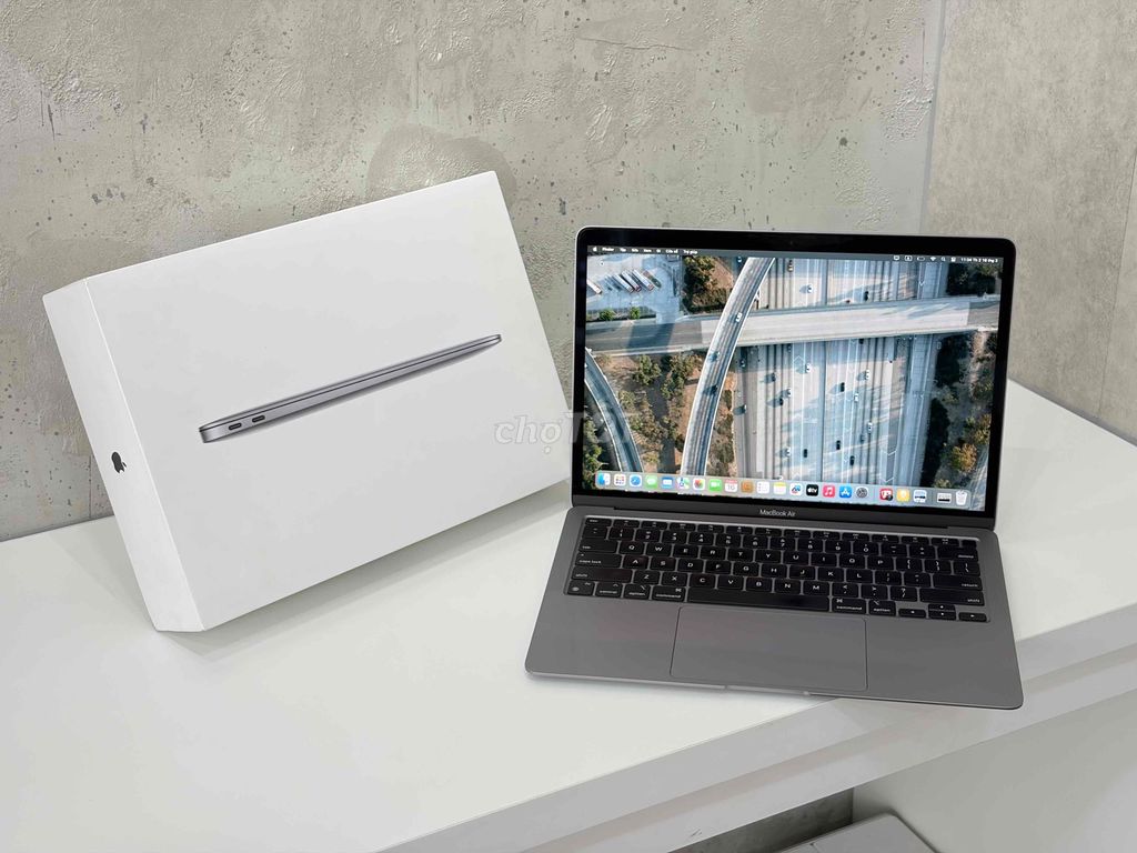 Macbook Air M1 8GB/512GB Fullbox đẹp nét. Mua bán Laptop tại Quận 10 Tp Hồ Chí Minh được đăng bởi Nguyễn Quang Huy hình 1