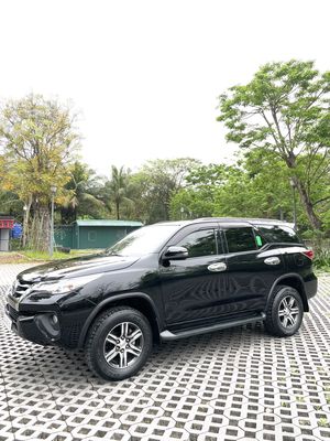 Toyota Fortuner 2018 Đen, Xăng, Số tư động