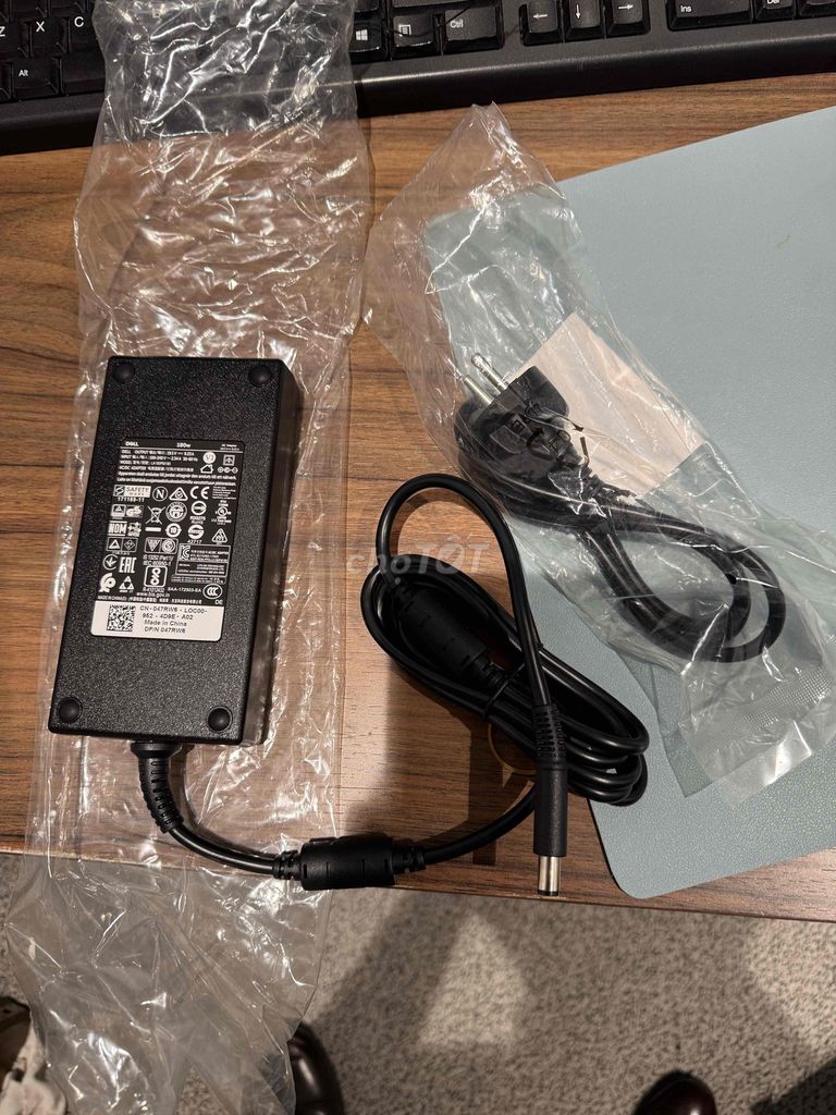Sạc laptop Dell 180W Mới 100% kim to. Mua bán Phụ kiện (Màn hình, Chuột...) tại undefined Tp Hồ Chí Minh được đăng bởi Lưu Khoa hình 1