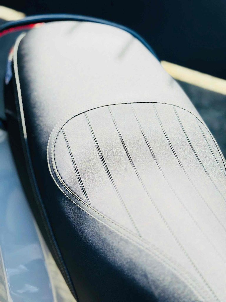 Piaggio Vespa LX 150CC Xám. Mua bán Xe máy tại Quận 12 Tp Hồ Chí Minh được đăng bởi Ta Thanh Thai hình 9