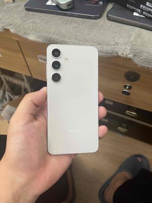 Sam sung S24- 8/128 zin all nguyên bản Full CN. Mua bán Điện thoại tại Quận Đống Đa Hà Nội được đăng bởi HaNoiMobile HT 