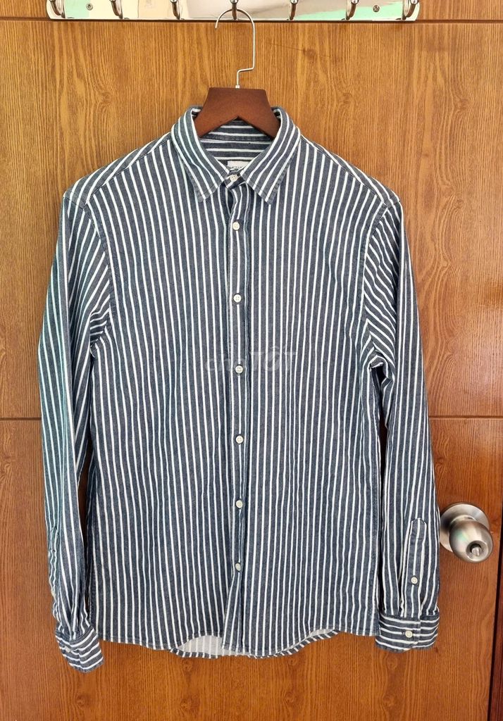 Áo sơ mi oxford Zara cao cấp – size 38. Mua bán Quần áo tại Quận 12 Tp Hồ Chí Minh được đăng bởi Nhiên Lao hình 1