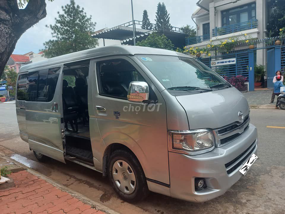 Toyota Hiace 2011 số sàn máy xăng 10 chổ. Mua bán Ô tô tại Quận Gò Vấp Tp Hồ Chí Minh được đăng bởi Quang hình 3