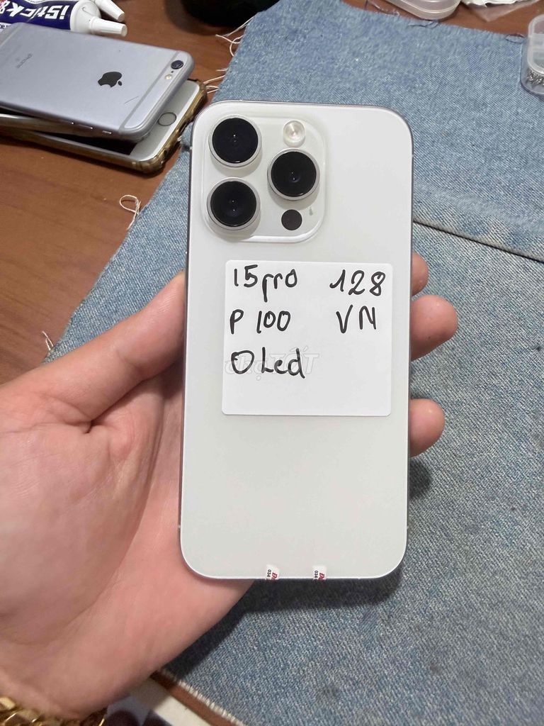 iPhone 15 Pro 128GB Bạc VN/A. Mua bán Điện thoại tại Huyện Tân Phước Tiền Giang được đăng bởi Le Duy Hong Duc hình 1
