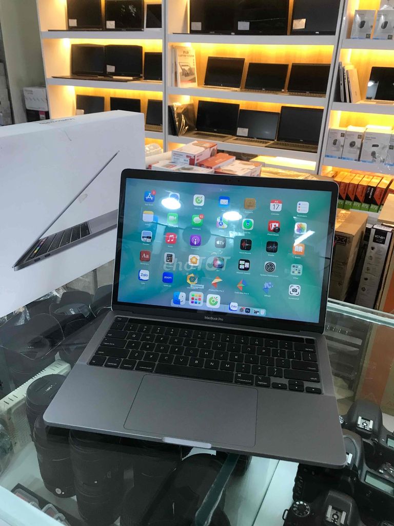 Macbook Pro 13.3" 2020 Core i5 8GB 512GB đẹp keng