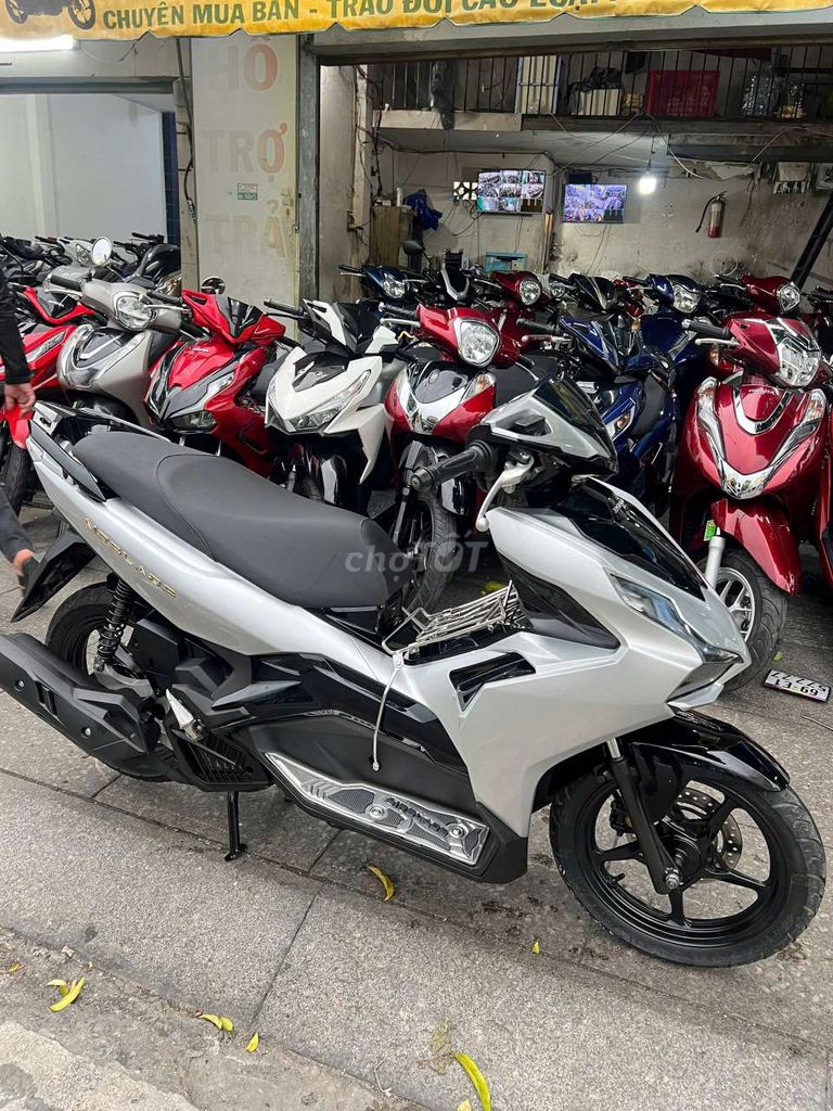 Honda Air Blade 125 2022 Серебристый