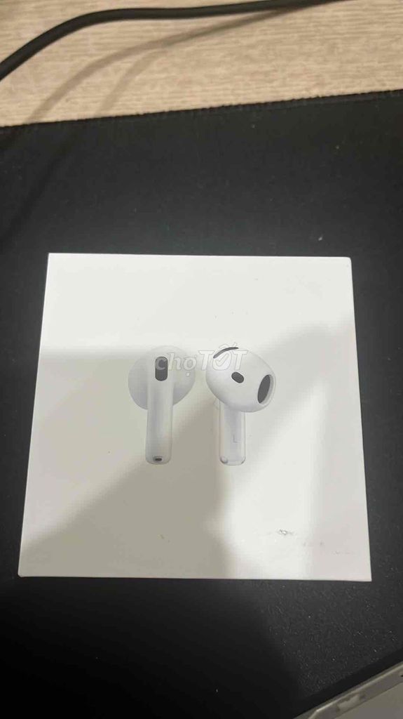 Tai nghe không dây Apple AirPods 4 Trắng. Mua bán Tivi, Âm thanh tại Quận Cầu Giấy Hà Nội được đăng bởi Nguyễn Tuấn Kiên hình 1