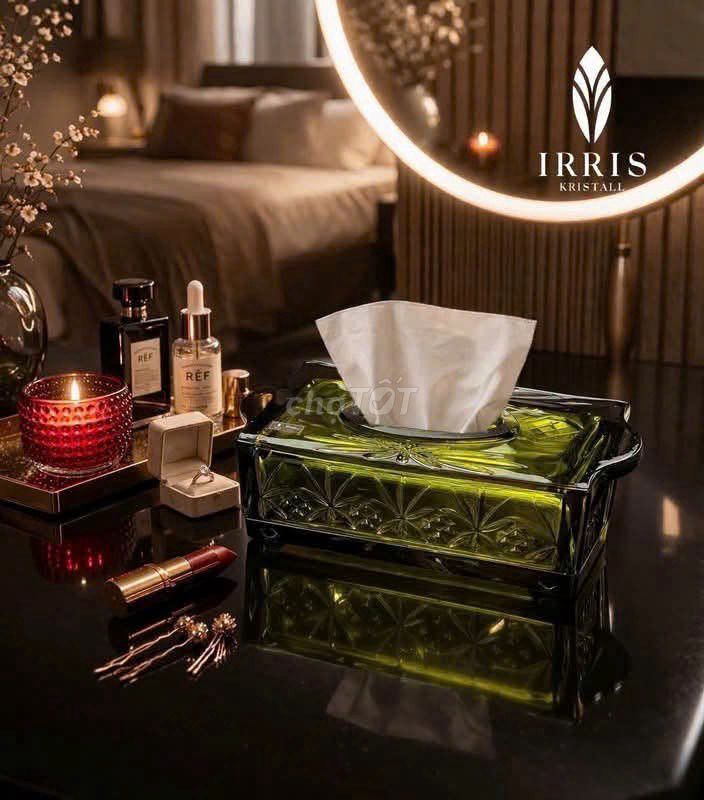 Hộp đựng giấy ăn IRRIS Thủy tinh pha lê. Mua bán Nội thất, đồ gia dụng khác tại Quận Nam Từ Liêm Hà Nội được đăng bởi Lê Sáng hình 1