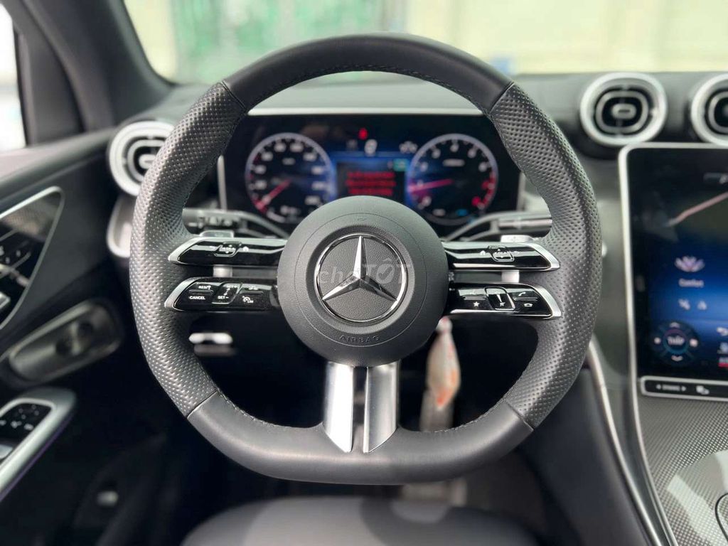 Mercedes glc 300 sx 23 lướt 5 ngàn km rin 100%. Mua bán Ô tô tại Thành phố Thủ Đức Tp Hồ Chí Minh được đăng bởi BÌNH VÌNH PHÚ CHUYÊN XE LƯỚT BAO TEST HÃNG  hình 8