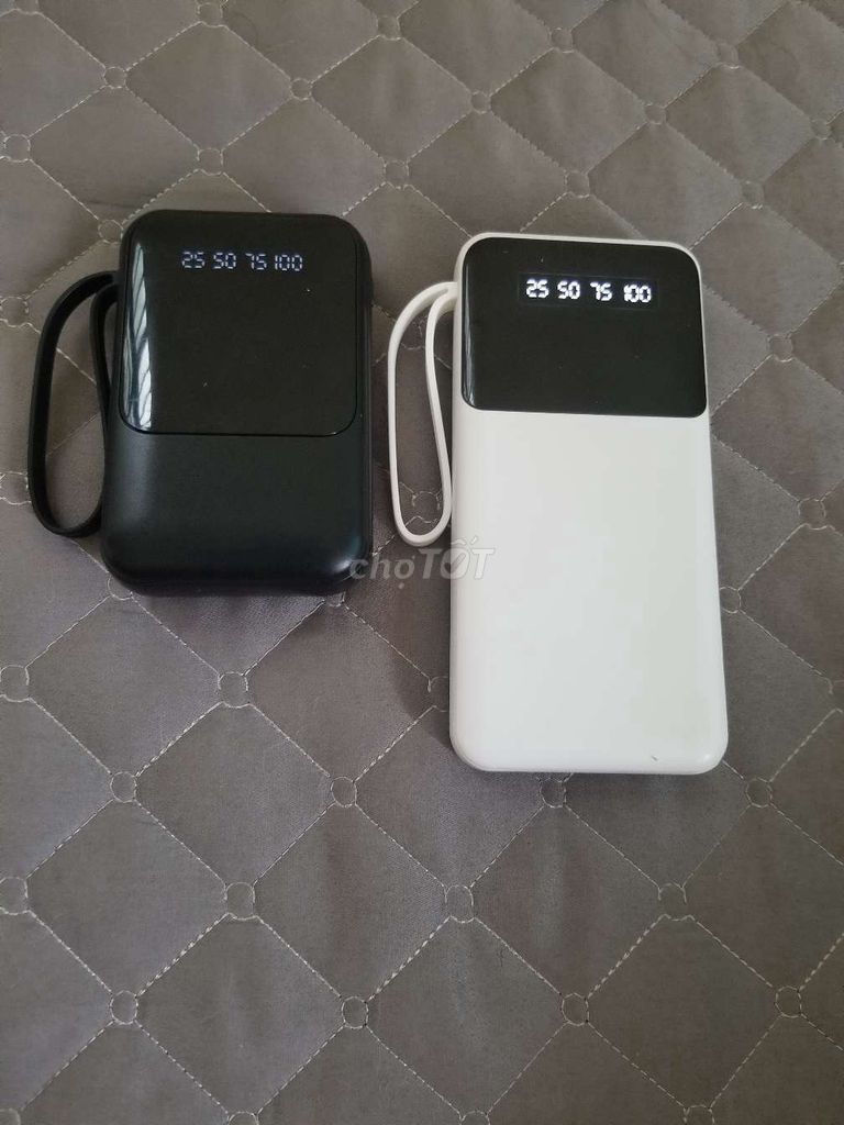 Sạc dự phòng 20000 mAh 3 cổng USB Đen, Trắng. Mua bán Phụ kiện (Màn hình, Chuột...) tại Quận Tây Hồ Hà Nội được đăng bởi Lê Thanh Nghị Lê Thanh Nghị hình 1