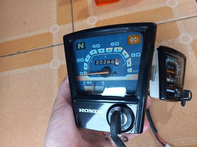 Đồng hồ zin tháo xe Cub và DD70. Mua bán Phụ tùng xe tại Quận Hà Đông Hà Nội được đăng bởi Lê Công Tuấn Anh