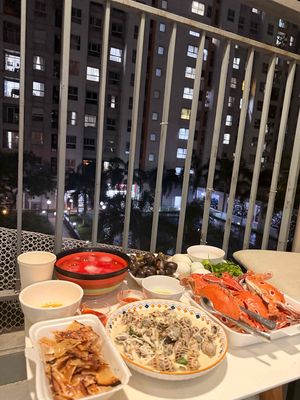 CẦN NỮ Ở GHÉP