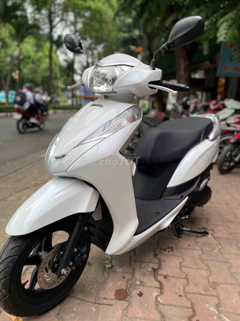 Honda Lead 125 2013 Trắng. Mua bán Xe máy tại Thành phố Biên Hòa Đồng Nai được đăng bởi Phương nguyễn  hình 2