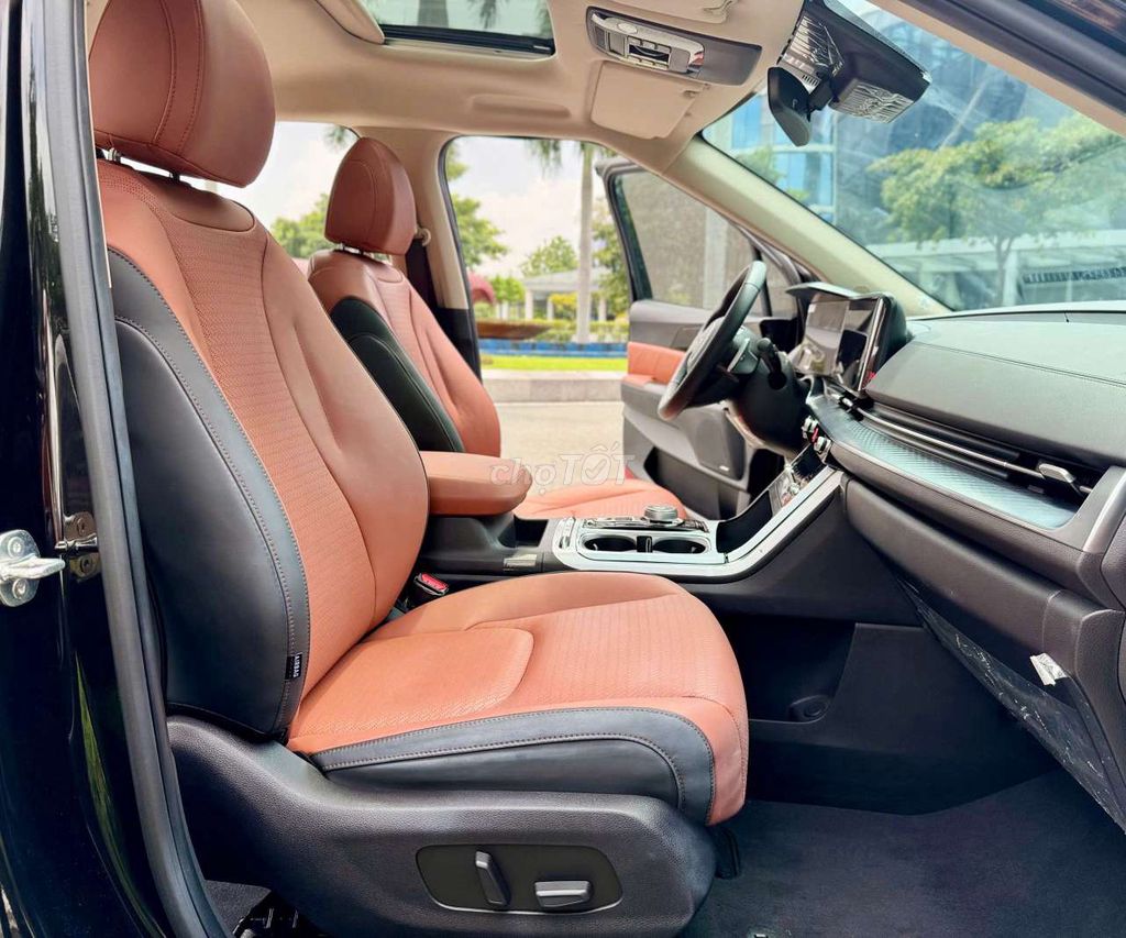 KIA CARNIVAL 2.2D signature 7S - 15000 km. Mua bán Ô tô tại Thành phố Thủ Đức Tp Hồ Chí Minh được đăng bởi Ms Hiệp  hình 9