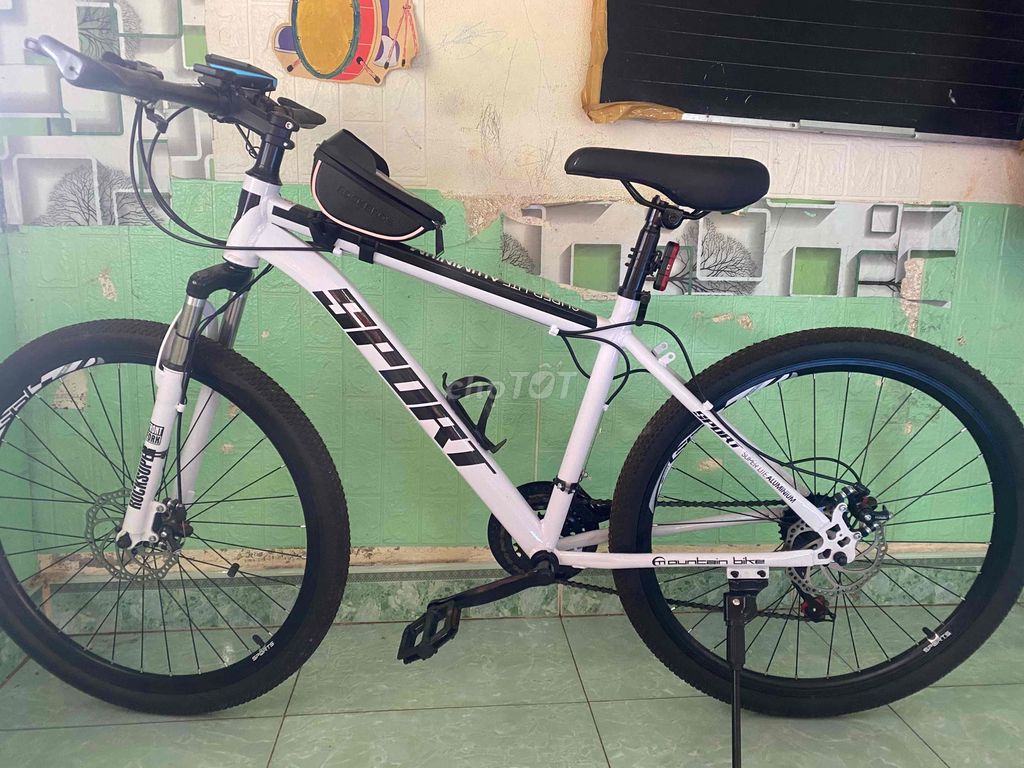 Bán xe đạp ít chạy chủ yếu trùm mền. Mua bán Xe đạp tại Thành phố Long Khánh Đồng Nai được đăng bởi cũ và rẻ hình 2