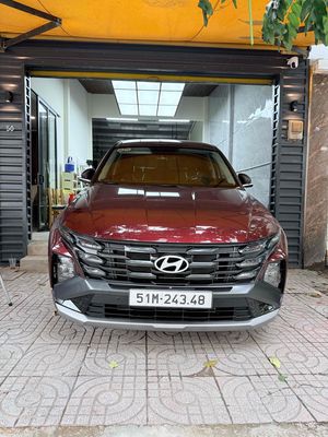 Hyundai Tucson 2025 2.0 AT Tiêu chuẩn - 3000 km. Mua bán Ô tô tại Quận 8 Tp Hồ Chí Minh được đăng bởi Đăng Xe Lướt