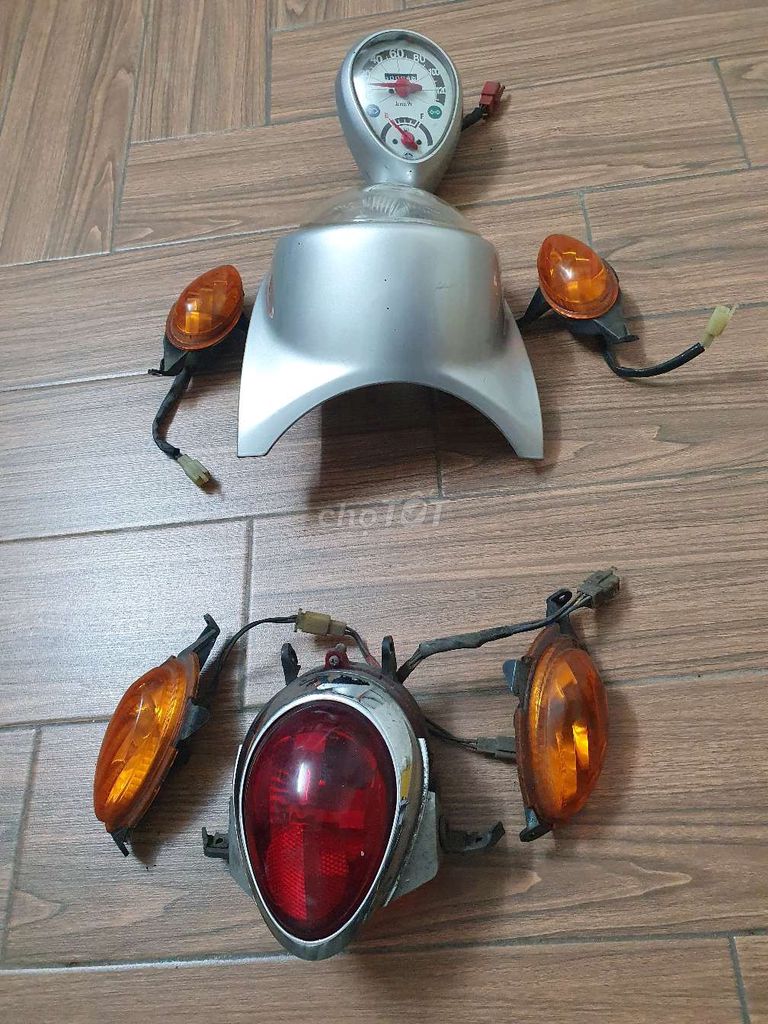 Phụ tùng Yamaha Mio Classico. Mua bán Phụ tùng xe tại Quận Hoàn Kiếm Hà Nội được đăng bởi Minh hình 1
