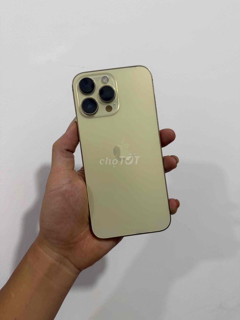 iPhone 14 Pro Max 256GB Vàng. Mua bán Điện thoại tại Thành phố Đà Lạt Lâm Đồng được đăng bởi Giang hình 1