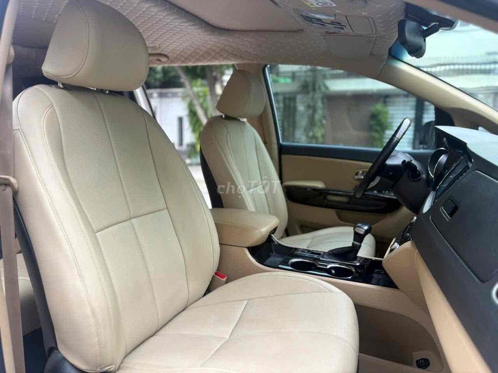 Kia Sedona 2.2 DAT LUXURY 2021 - 85000km. Mua bán Ô tô tại Quận Bình Tân Tp Hồ Chí Minh được đăng bởi Lê Văn hình 15