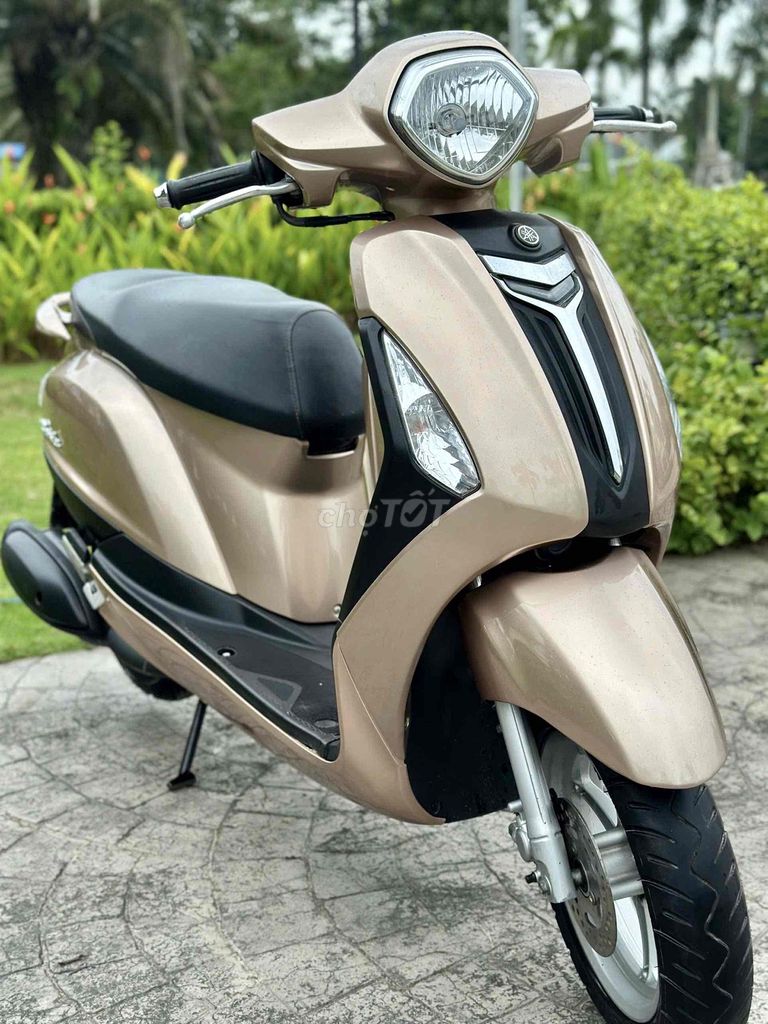 Yamaha Grande 2016 Máy Zin Êm Xe Đẹp Bao Chất. Mua bán Xe máy tại Quận 12 Tp Hồ Chí Minh được đăng bởi Anna Nguyen hình 2