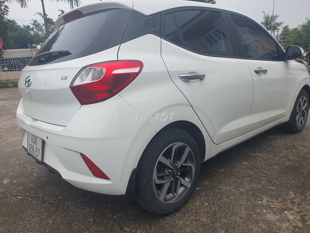 Hyundai Grand i10 2023 1.2 AT - 18000 km. Mua bán Ô tô tại Thành phố Biên Hòa Đồng Nai được đăng bởi nguyễn nguyễn hình 6