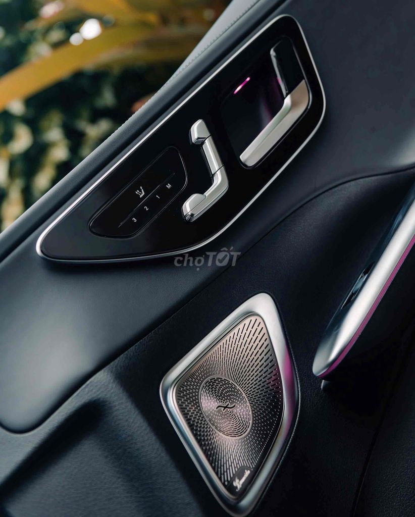 Mercedes C63 S E Performance AMG - 2024 - 680 HP. Mua bán Ô tô tại Quận 7 Tp Hồ Chí Minh được đăng bởi Thật Nguyễn LongAnh Auto hình 10