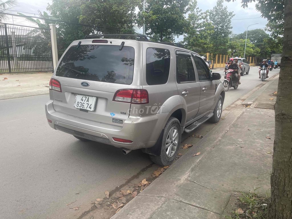 Ford Escape 2013 - std bản 2.3 . xlt. Mua bán Ô tô tại Huyện Hóc Môn Tp Hồ Chí Minh được đăng bởi hoang van hình 3