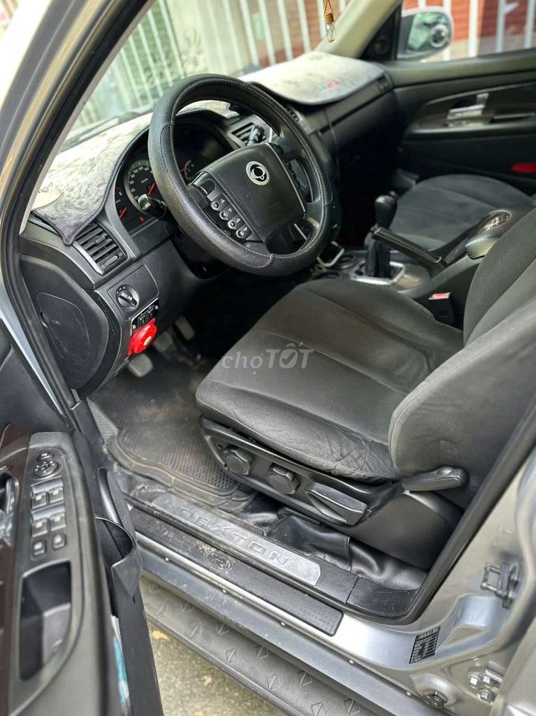 Xe Ssangyong Rexton 2009. Mua bán Ô tô tại Quận Tân Phú Tp Hồ Chí Minh được đăng bởi benny hình 9