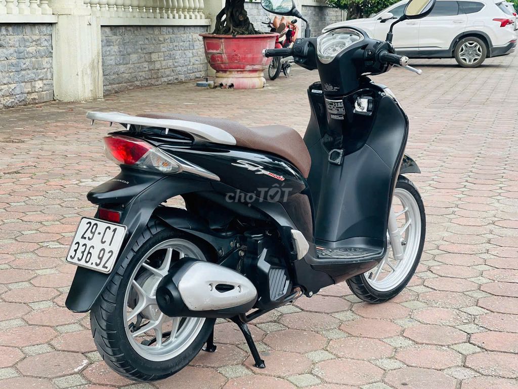 HONDA SH MODE 125 MÁY NGUYÊN XE ĐẸP  BIỂN 29. Mua bán Xe máy tại Quận Cầu Giấy Hà Nội được đăng bởi Lộc Phát hình 5