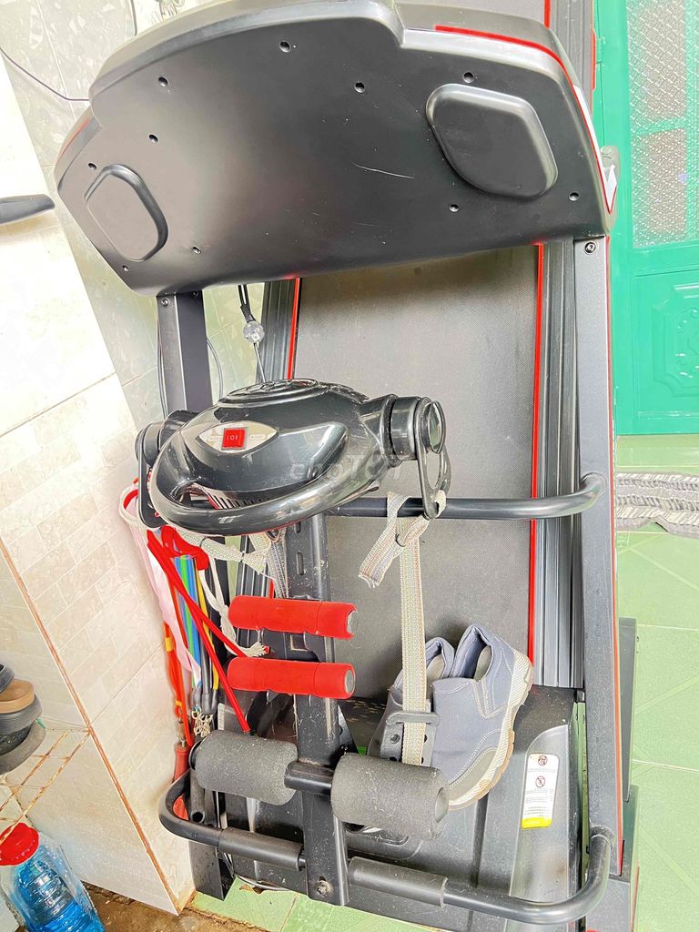 Máy chạy bộ Tech Fitness F-12 Đen, Đỏ, Xám. Mua bán Đồ thể thao, Dã ngoại tại Thành phố Đồng Xoài Bình Phước được đăng bởi Tấn Lành hình 1