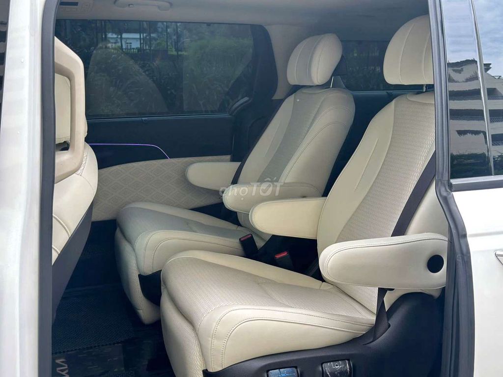 Kia carnival 2.2D signature - 25000 km. Mua bán Ô tô tại Thành phố Thủ Đức Tp Hồ Chí Minh được đăng bởi Ms Hiệp  hình 5