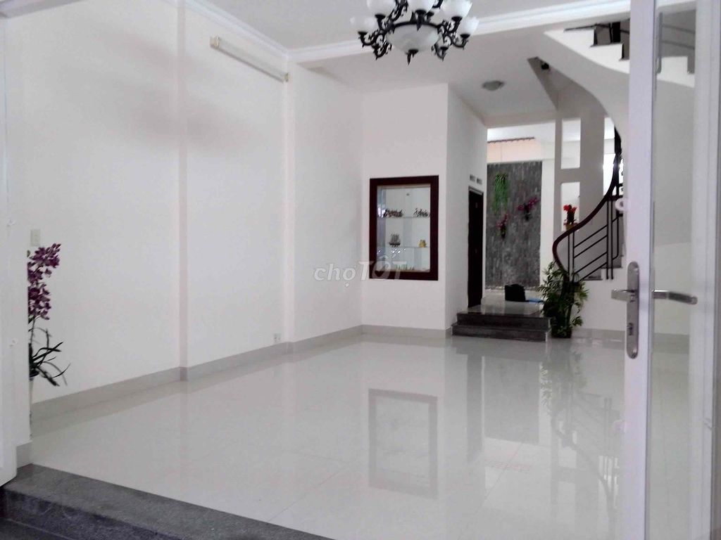 Nhà 3 lầu, 80m2 , 4pn,4wc .1/ võ oanh, p.25, bình thạnh