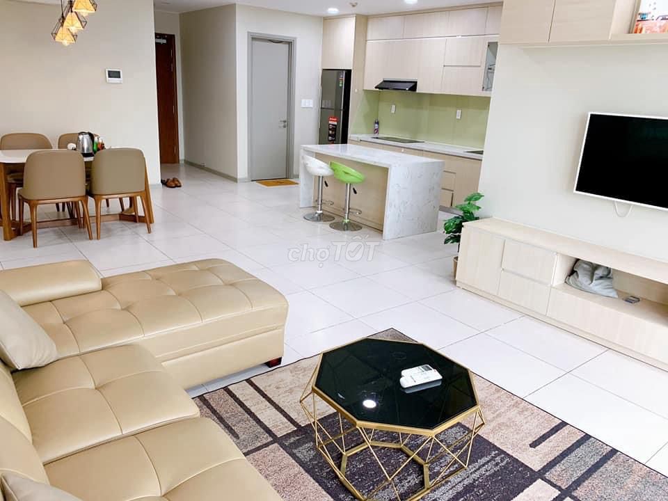 Квартира 133м2, 3 спальни в The Gold View, 4-й округ