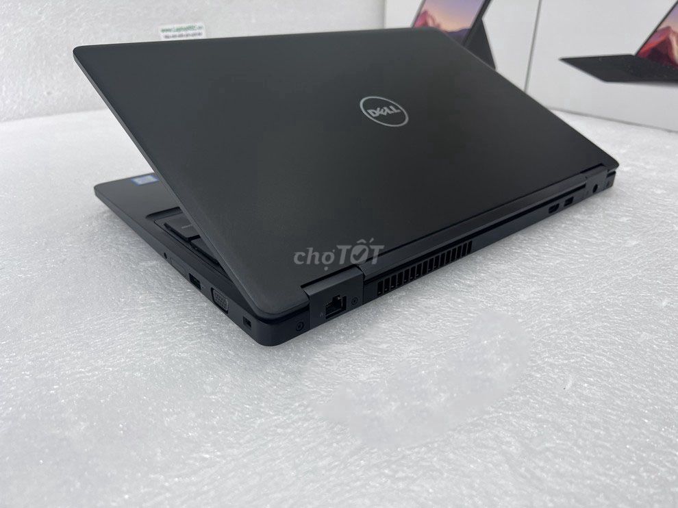 Dell Latitude 5590 i7 8650U 15.6-Inch Full HD USA