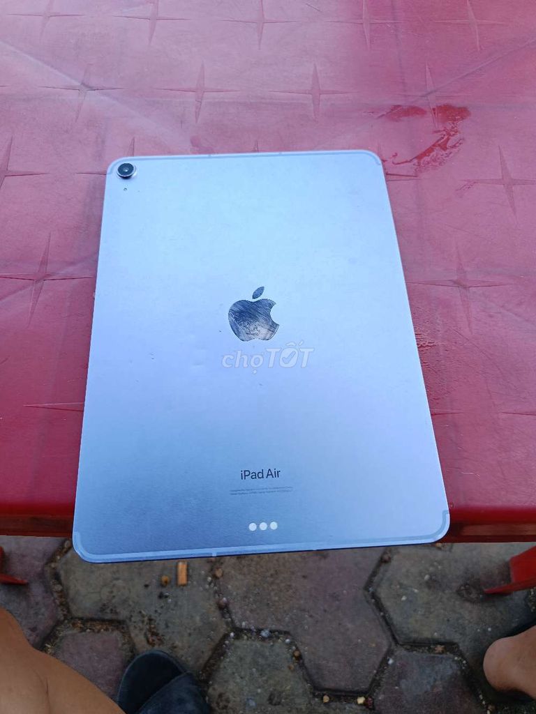 Apple iPad Air 5 Bạc Mất nguồn. Mua bán Máy tính bảng tại Quận 12 Tp Hồ Chí Minh được đăng bởi Duy Dang hình 1