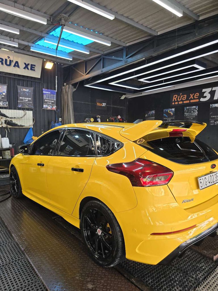 HCM Focus S2017 bản Sport xe nhà. Mua bán Ô tô tại Quận 3 Tp Hồ Chí Minh được đăng bởi Ka hình 2