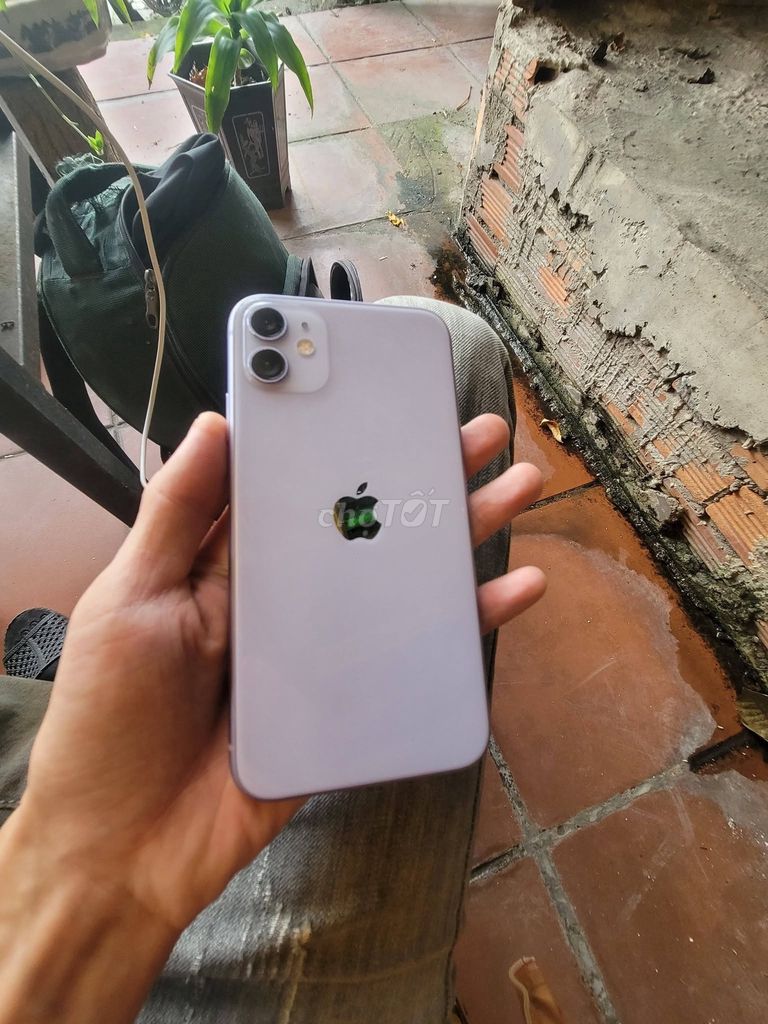 Apple iPhone 11 64GB Tím 73%. Mua bán Điện thoại tại Quận 12 Tp Hồ Chí Minh được đăng bởi Hội Đồ Điện Tử hình 1