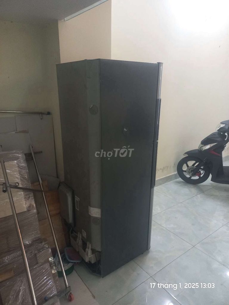 Bán tủ lạnh Sharp Inverter 314 lít giá 3,5 triệu