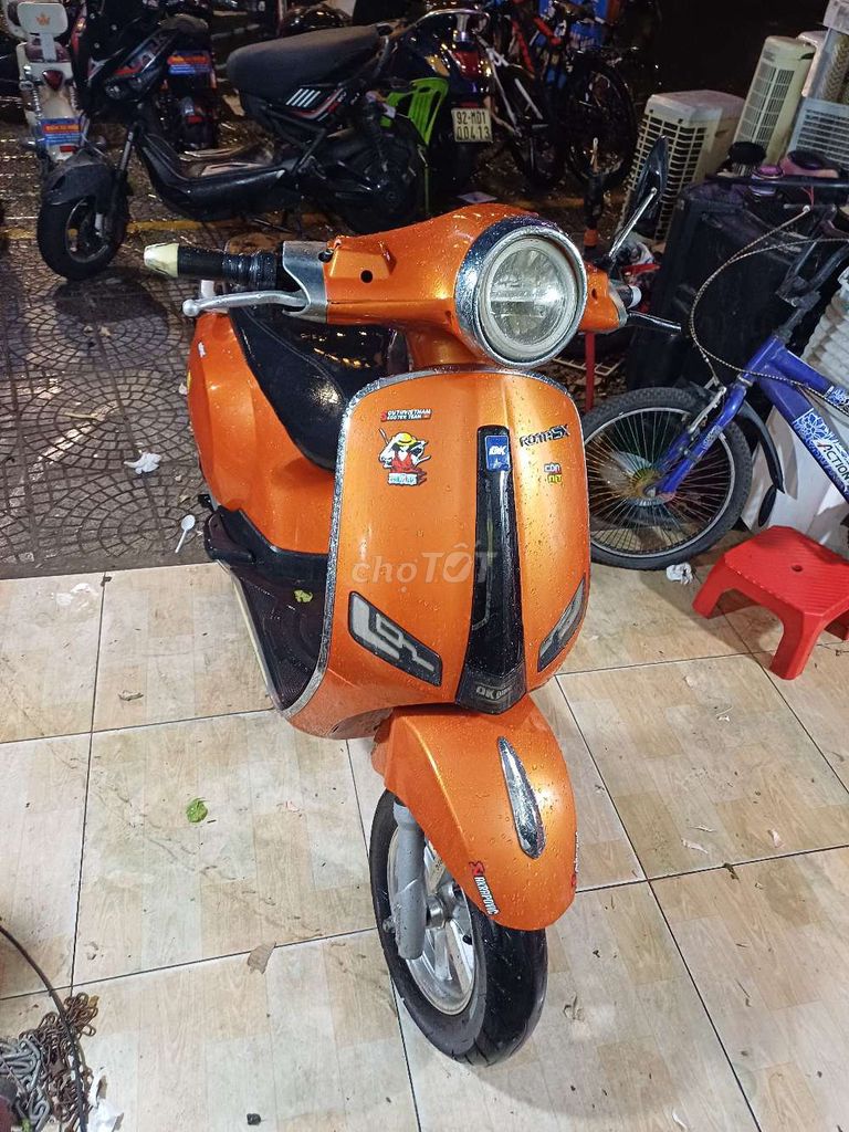 Xe điện verpa  lướt xe mới đi đầy đủ phụ kiện. Mua bán Xe điện tại Quận Sơn Trà Đà Nẵng được đăng bởi Kệ Đi hình 1