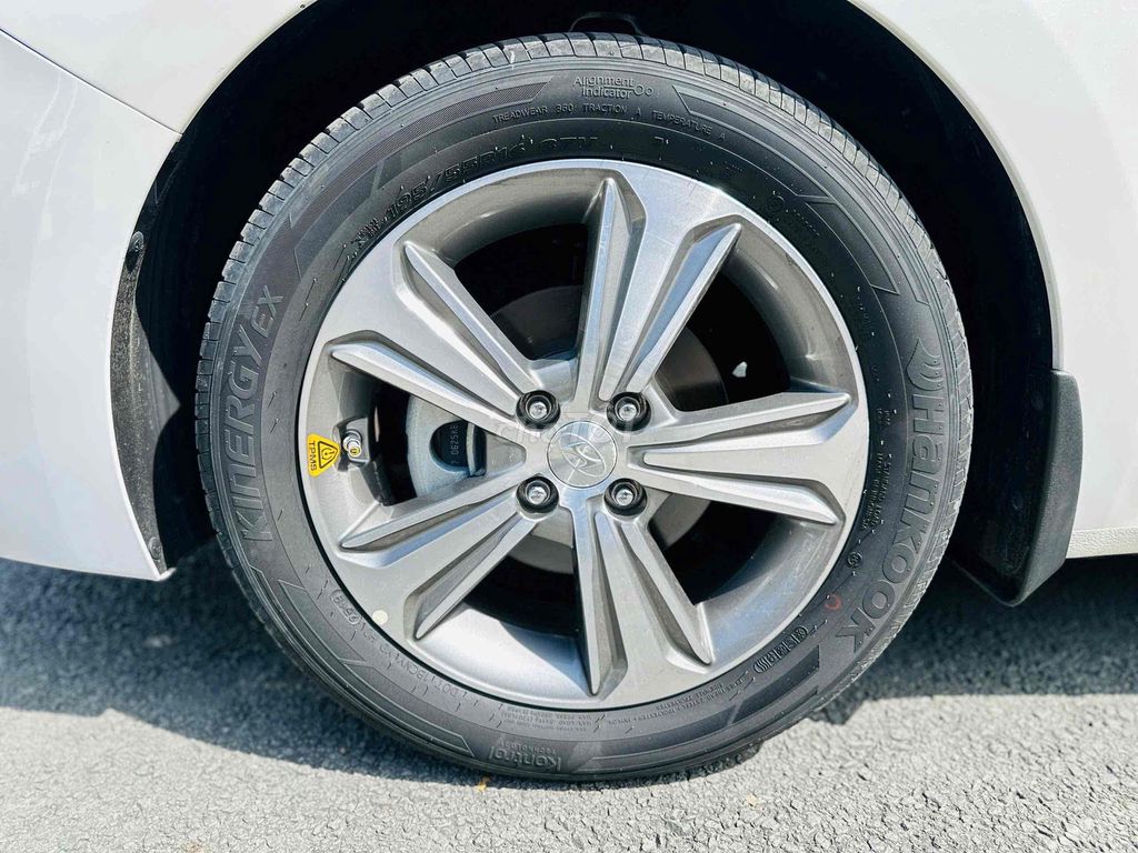 Hyundai Accent 2019 1.4 AT bản Full. Mua bán Ô tô tại Quận 1 Tp Hồ Chí Minh được đăng bởi AUTO 380 hình 16