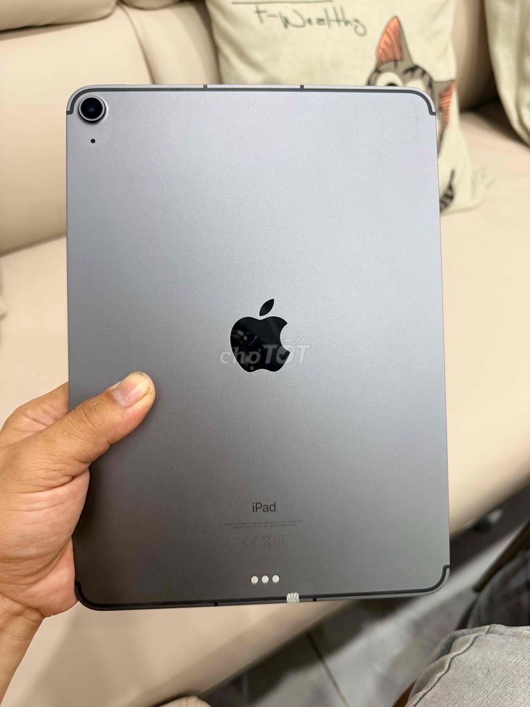 Apple iPad Pro 2018 256GB Xám 4G Wifi. Mua bán Máy tính bảng tại Huyện Củ Chi Tp Hồ Chí Minh được đăng bởi Hoàng Nhân hình 1