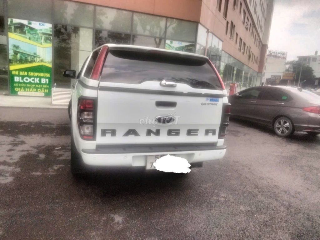 Ford Ranger 2022 Trắng 42.000 km. Mua bán Ô tô tại Quận Bình Tân Tp Hồ Chí Minh được đăng bởi IVANKA hình 2