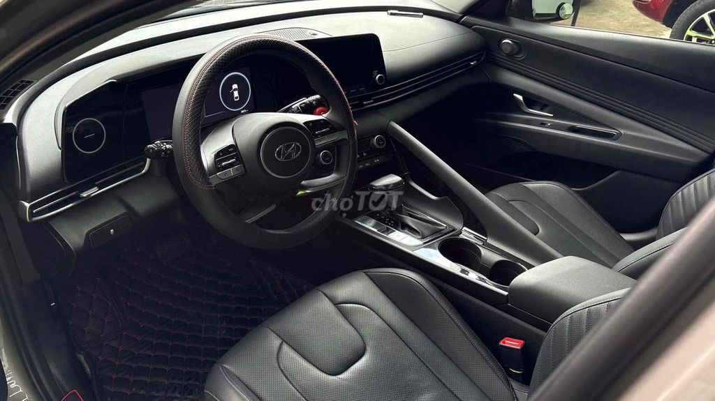 Xe Elantra 2025 siêu lướt 2.800km. Mua bán Ô tô tại Huyện Hóc Môn Tp Hồ Chí Minh được đăng bởi Gia Bush Oto Lướt hình 12