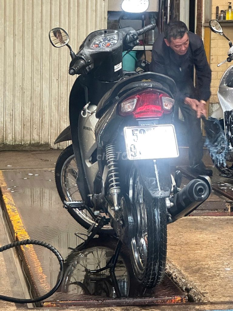 XE SỐ WAVE 2019 CÒN MỚI 99% DO SINH VIÊN ĐI KỸ. Mua bán Xe máy tại Thành phố Đà Lạt Lâm Đồng được đăng bởi Trần Nam hình 2