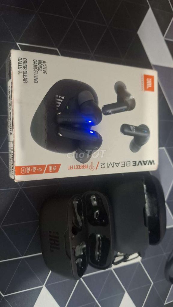 Tai nghe không dây JBL Wave Beam 2 Đen. Mua bán Tivi, Âm thanh tại Thành phố Cà Mau Cà Mau được đăng bởi Nguyễn Nhân hình 1