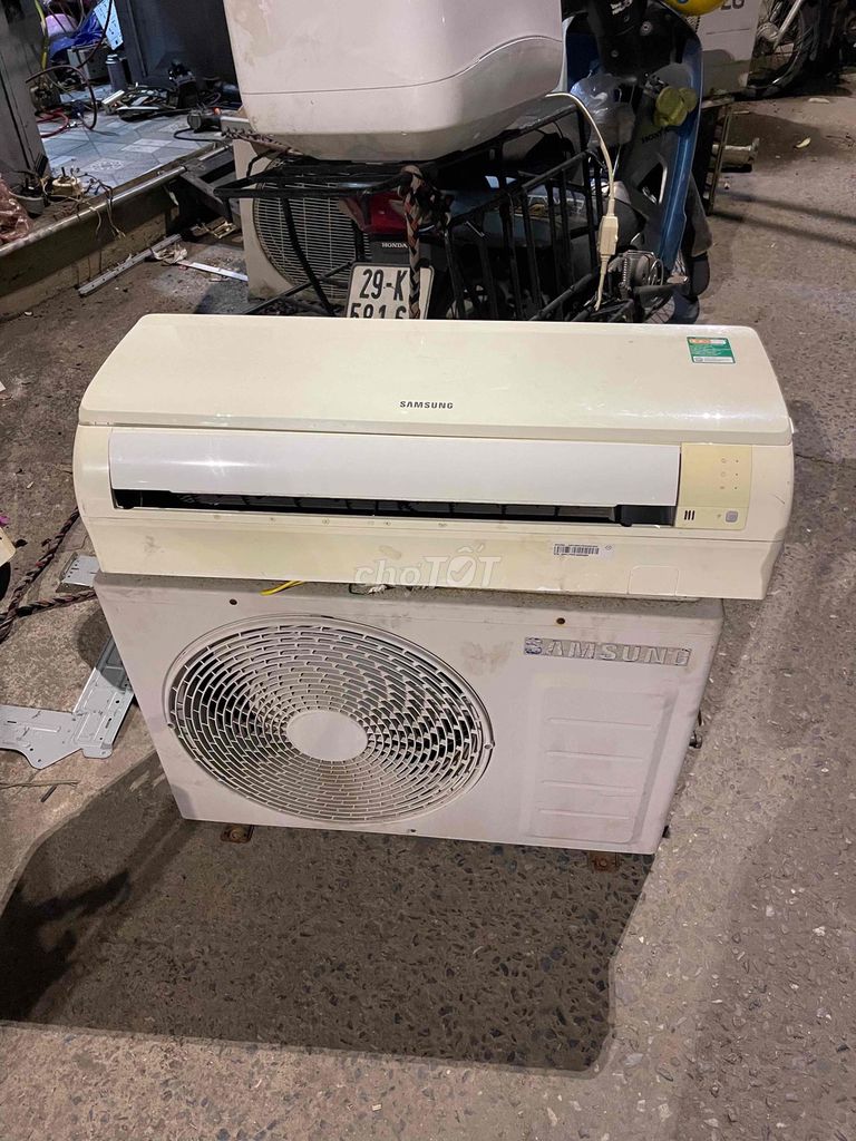 Điều hòa Samsung 12000 BTU Trắng. Mua bán Máy lạnh, điều hoà tại Huyện Thanh Trì Hà Nội được đăng bởi thu mua điều hoà cũ hỏng hình 1