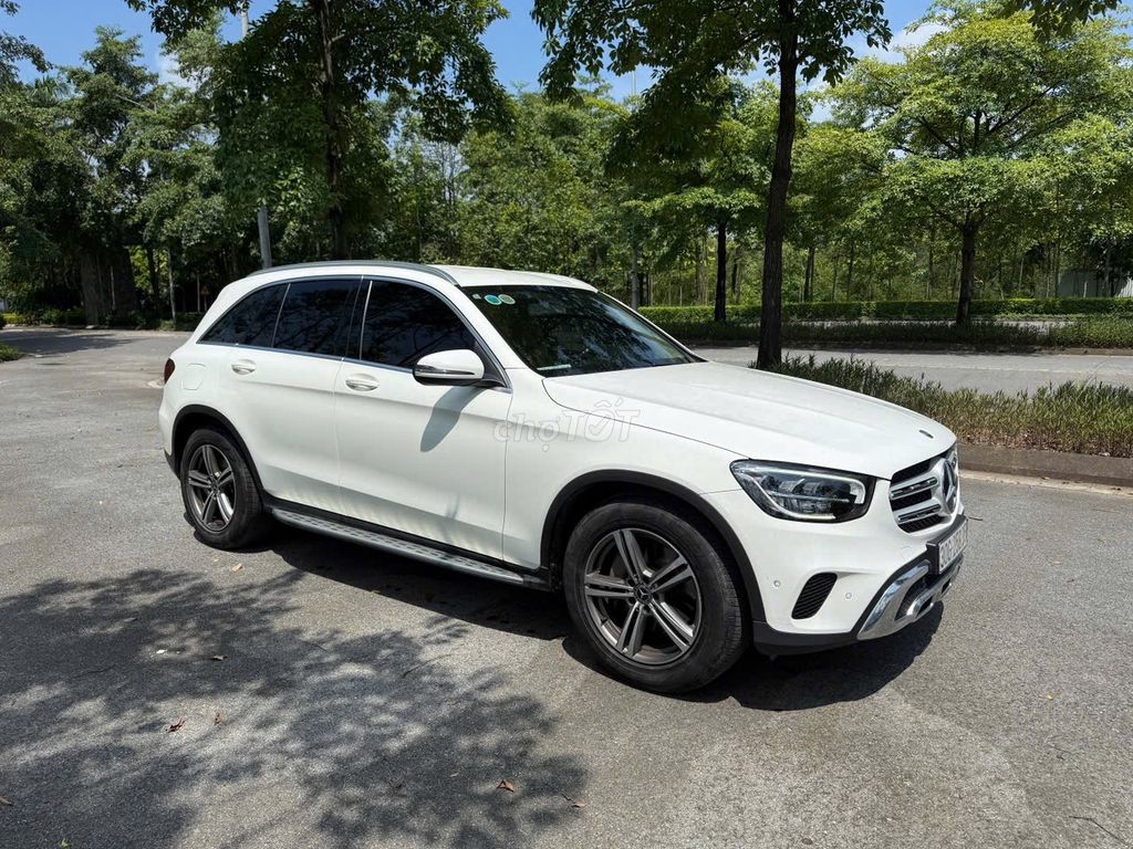 Mercedes-Benz GLC 200 2020 Trắng 46.200 km